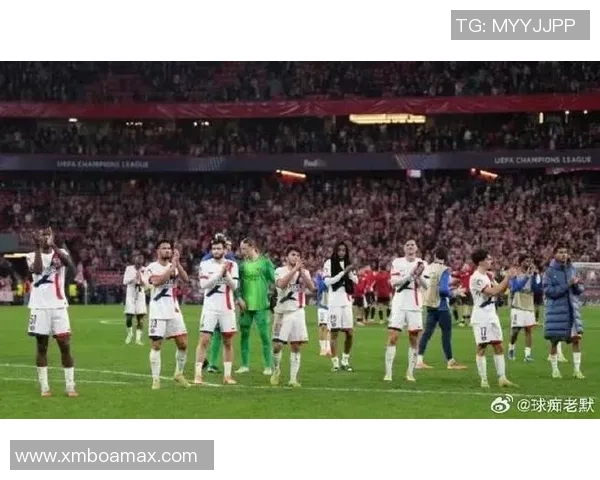 欧冠激战巴黎圣日耳曼小胜里昂神扑瞬间点燃全场热情与转会传闻交织