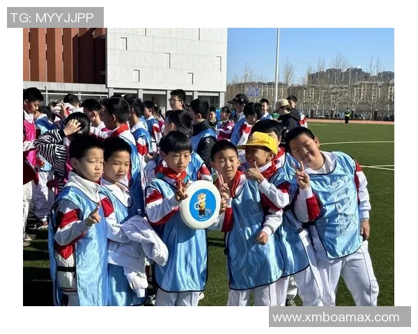 聚焦飞盘运动：杭州飞盘队的技术创新与战术分析探讨